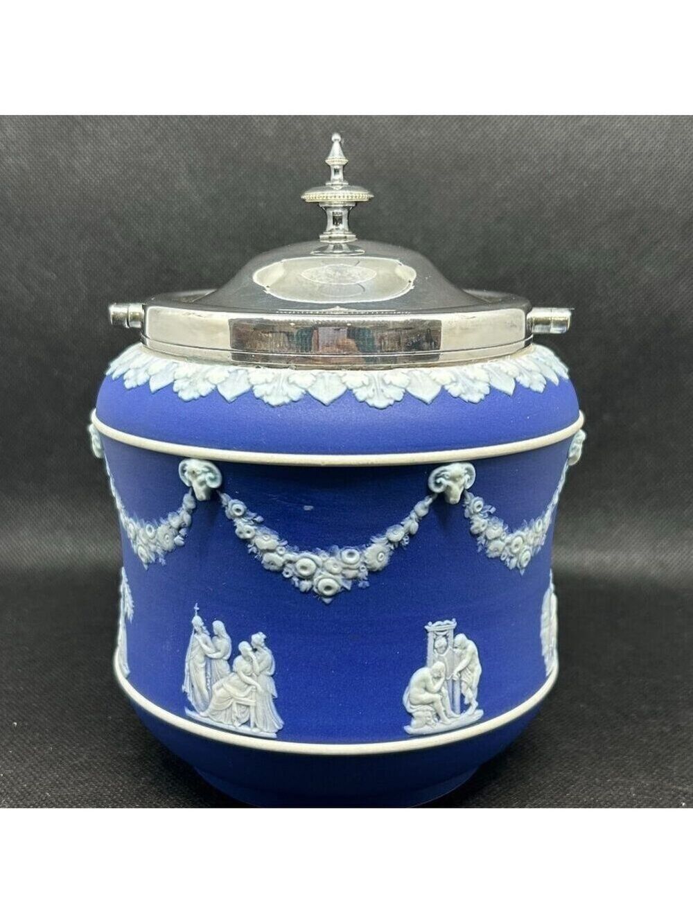 VINTAGE Wedgwood Biscuit Barrel